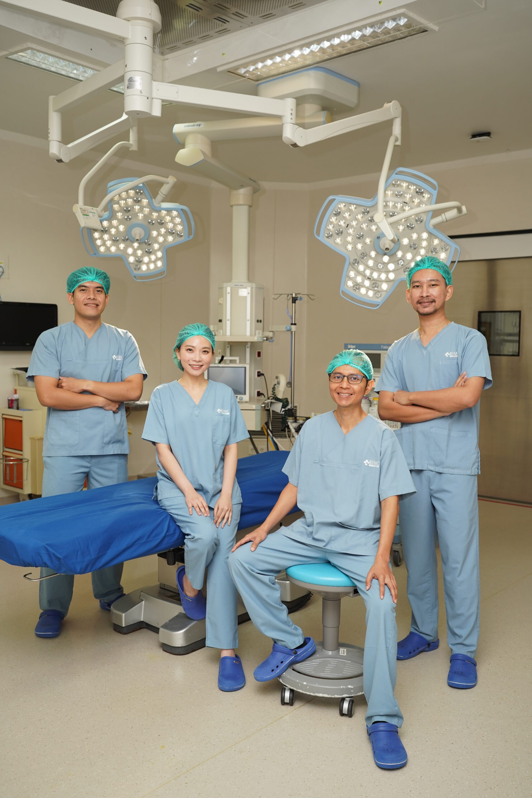 The BIMC CosMedic Bali plastic surgery team wearing their medical uniforms